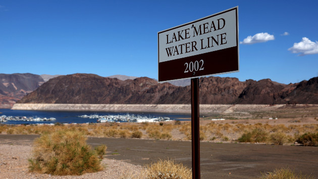 Officials identify set of human remains found amid Lake Mead drought